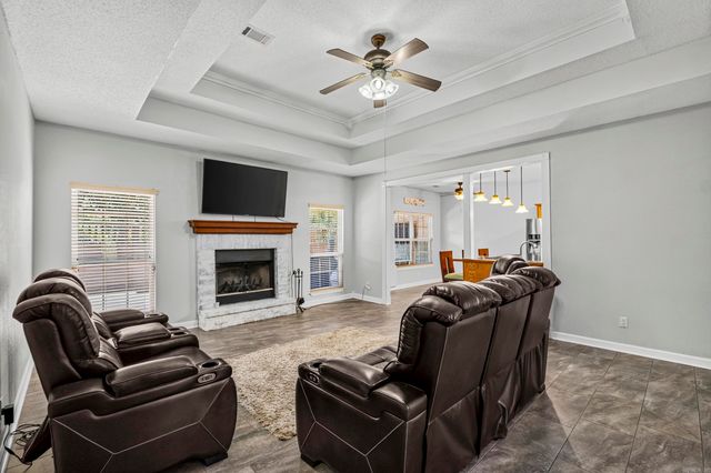 7365 W Ridge Circle, Sherwood, AR 72120