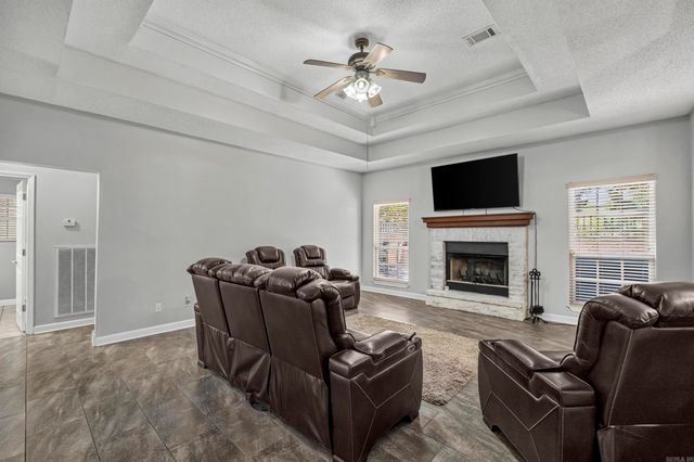 7365 W Ridge Circle, Sherwood, AR 72120