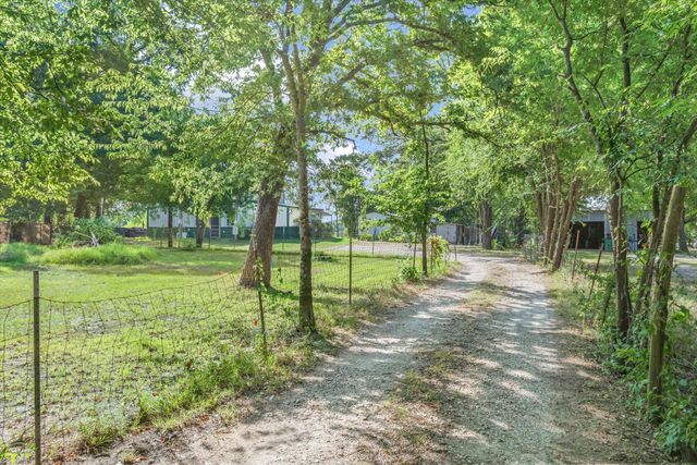 161 VZ County Road 3508, Edgewood, TX 75117