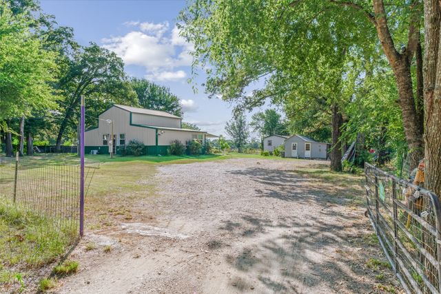 161 VZ County Road 3508, Edgewood, TX 75117