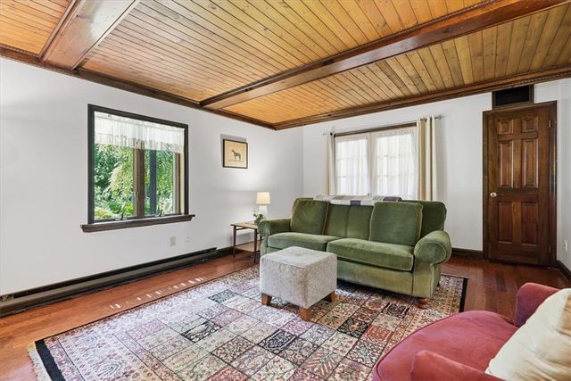 168 Bernies Drive, Eldred Twp, PA 18058