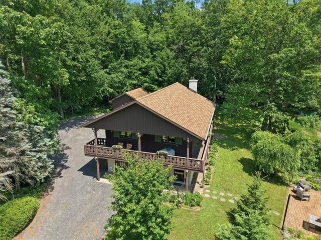 168 Bernies Drive, Eldred Twp, PA 18058