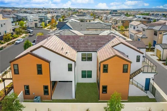 100 Draw, Irvine, CA 92618