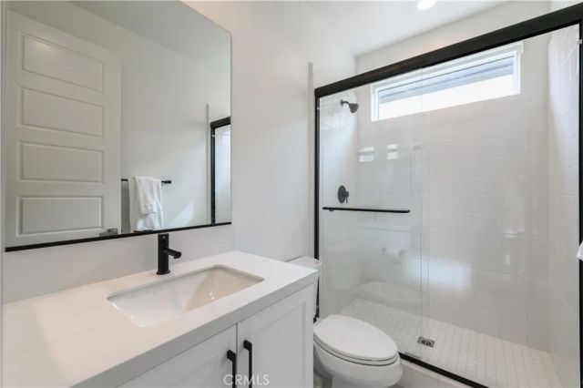 100 Draw, Irvine, CA 92618