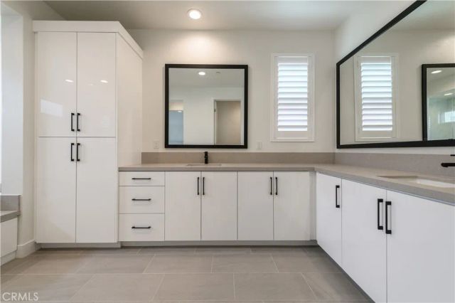 100 Draw, Irvine, CA 92618