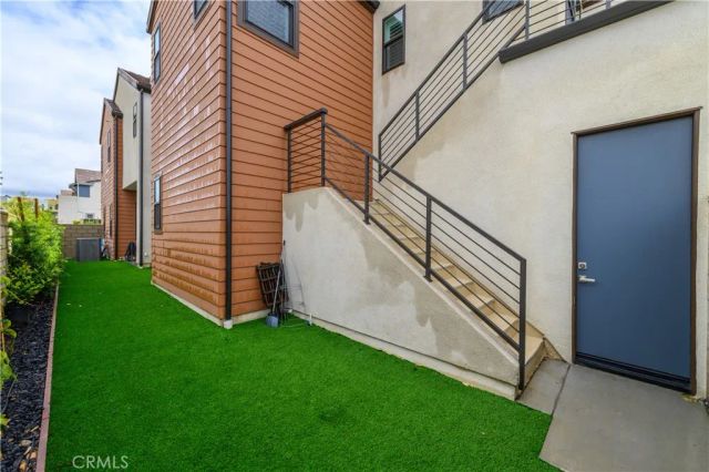 100 Draw, Irvine, CA 92618