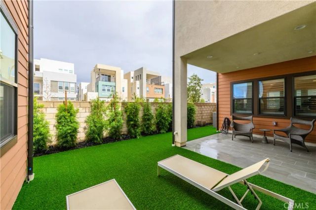 100 Draw, Irvine, CA 92618