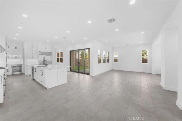 100 Draw, Irvine, CA 92618