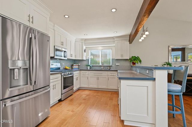 2814 Stacy Drive, Simi Valley, CA 93063