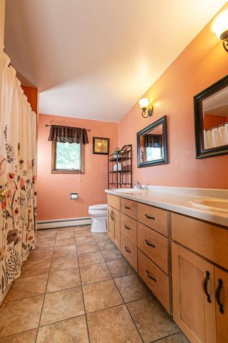 456 PLEASANT COURT, Neenah, WI 54956