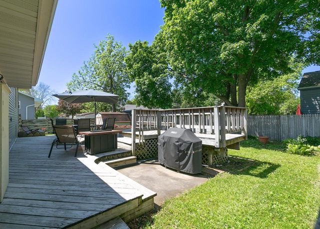 456 PLEASANT COURT, Neenah, WI 54956