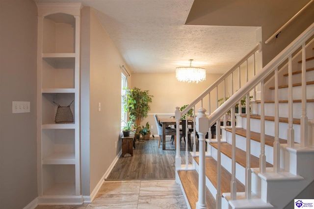 182 Woodview Drive, Brandenburg, KY 40108