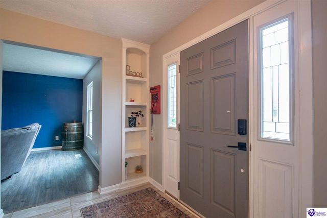 182 Woodview Drive, Brandenburg, KY 40108