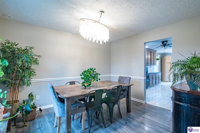 182 Woodview Drive, Brandenburg, KY 40108