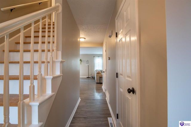 182 Woodview Drive, Brandenburg, KY 40108