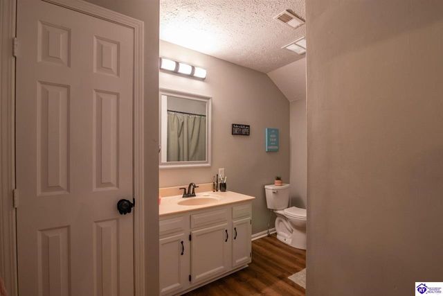 182 Woodview Drive, Brandenburg, KY 40108