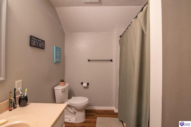 182 Woodview Drive, Brandenburg, KY 40108