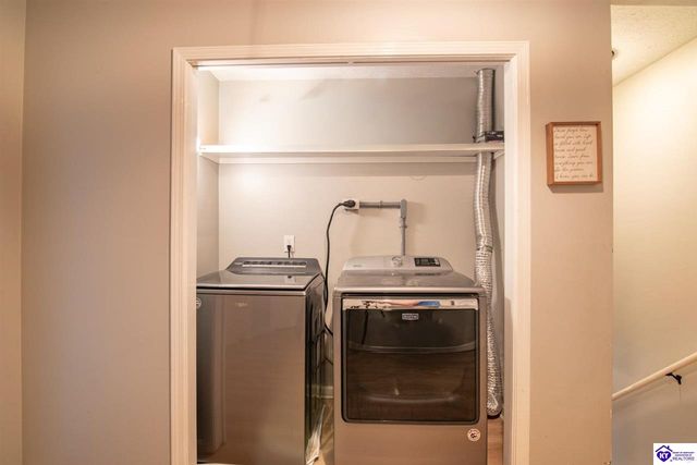 182 Woodview Drive, Brandenburg, KY 40108