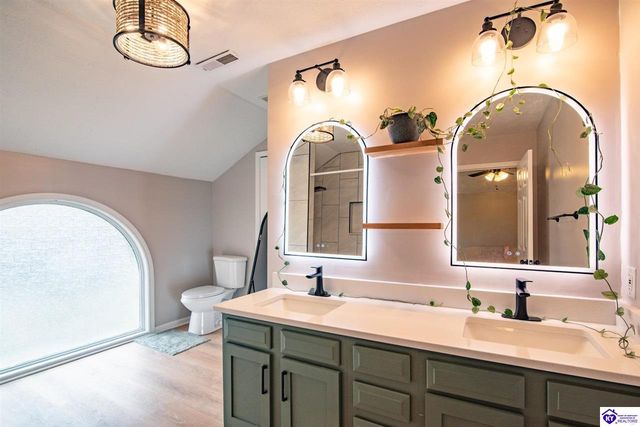 182 Woodview Drive, Brandenburg, KY 40108