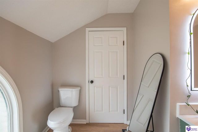 182 Woodview Drive, Brandenburg, KY 40108