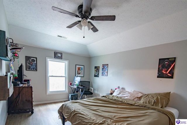 182 Woodview Drive, Brandenburg, KY 40108