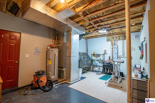 182 Woodview Drive, Brandenburg, KY 40108