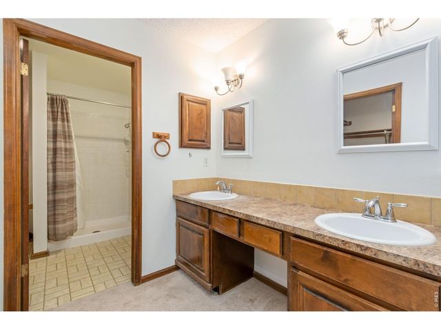 1337 Ticonderoga Dr, Fort Collins, CO 80525