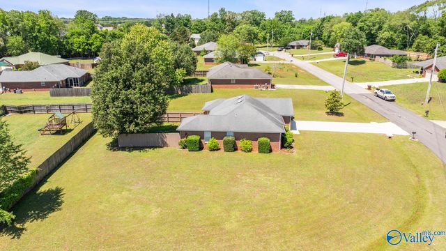 14701 Sara Beth Drive, Harvest, AL 35749