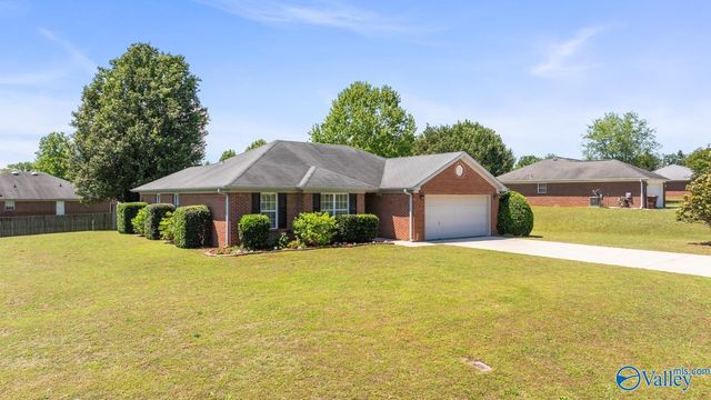 14701 Sara Beth Drive, Harvest, AL 35749