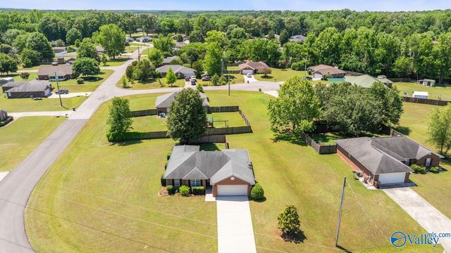 14701 Sara Beth Drive, Harvest, AL 35749