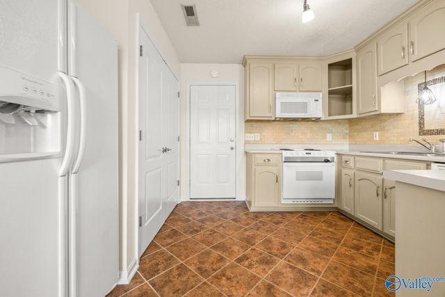 14701 Sara Beth Drive, Harvest, AL 35749