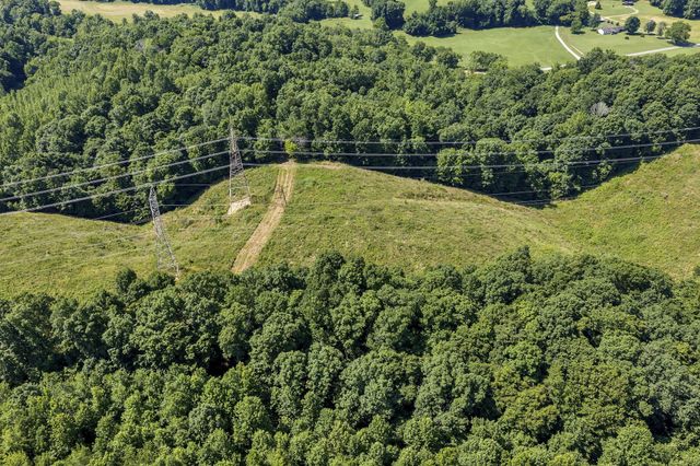 0 East Blue Creek Road, Mc Ewen, TN 37101