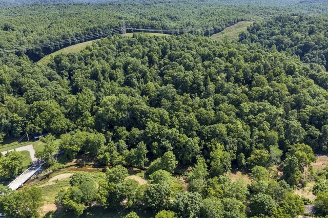 0 East Blue Creek Road, Mc Ewen, TN 37101