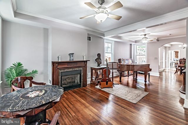 2013 DELAWARE AVE, Wilmington, DE 19806