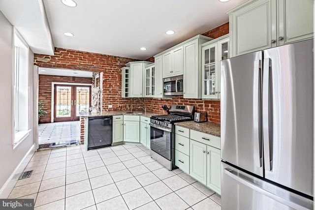 2013 DELAWARE AVE, Wilmington, DE 19806