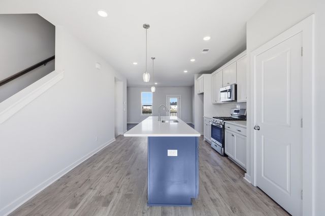 524 Heathwood Way, Summerville, SC 29486