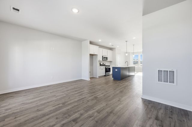 524 Heathwood Way, Summerville, SC 29486