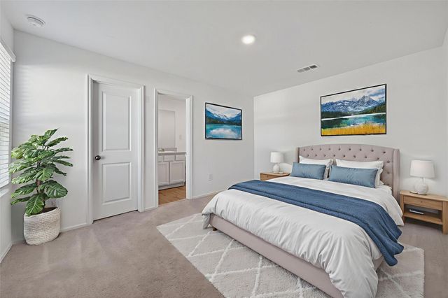 42 County Road 5201, Cleveland, TX 77327