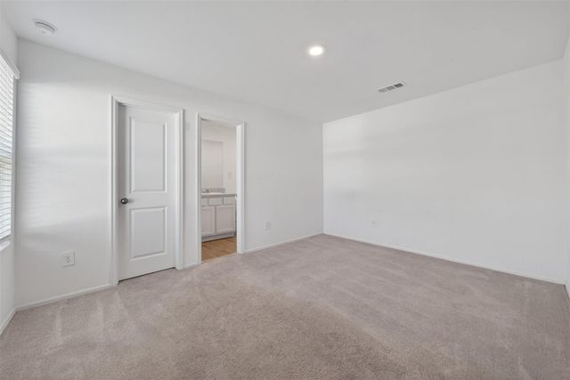 42 County Road 5201, Cleveland, TX 77327