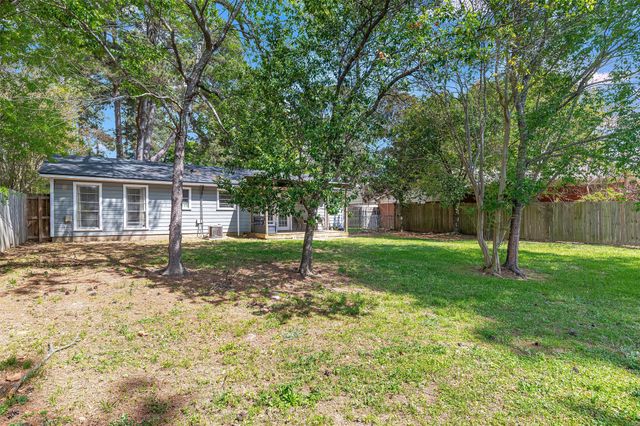 5529 Knollcrest Drive, Shreveport, LA 71129