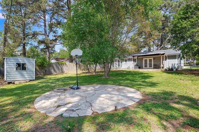 5529 Knollcrest Drive, Shreveport, LA 71129