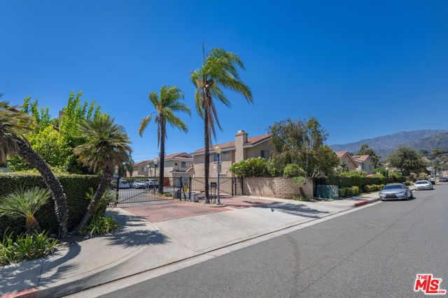 1319 Heather Lane, Duarte, CA 91010