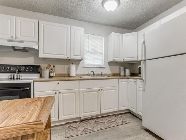 1801 NW 8th Street, Oklahoma City, OK 73106