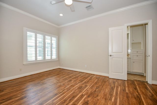 7626 E Jordan Cove, Houston, TX 77055