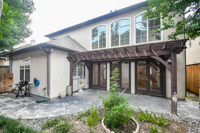 7626 E Jordan Cove, Houston, TX 77055