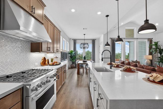 480 Emerald Walk LOOP, Dripping Springs, TX 78620