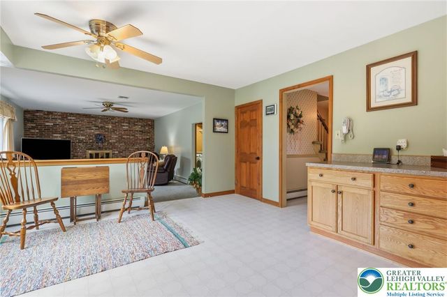 5712 Nina, Upper Saucon Twp, PA 18036