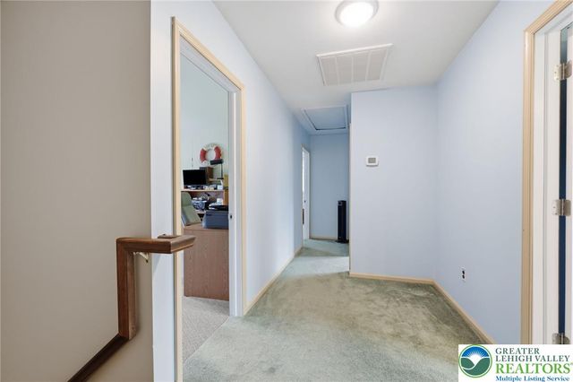 5712 Nina, Upper Saucon Twp, PA 18036