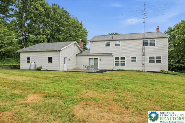 5712 Nina, Upper Saucon Twp, PA 18036