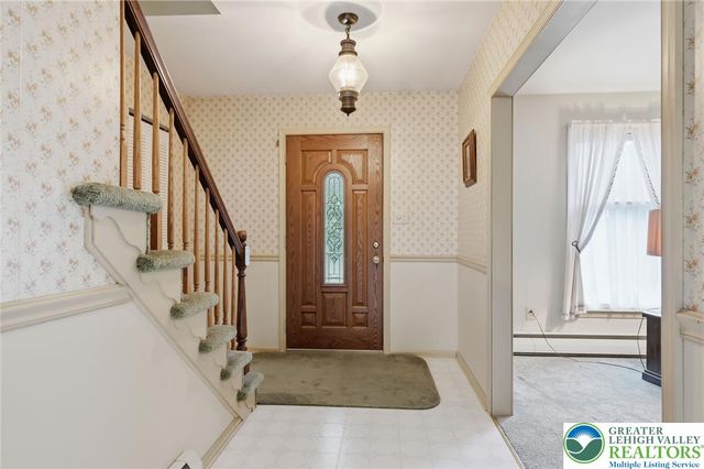 5712 Nina, Upper Saucon Twp, PA 18036